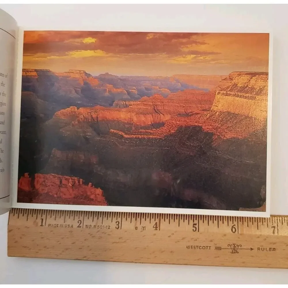Postcard Book GRAND CIRCLE USA Southwest 31 Postcards National Parks Monuments‎
